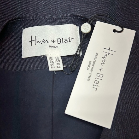 Haver & Blair Navy Scoopneck Fitted Snap Button Front Vest Top Size XS NWT - Picture 2 of 3